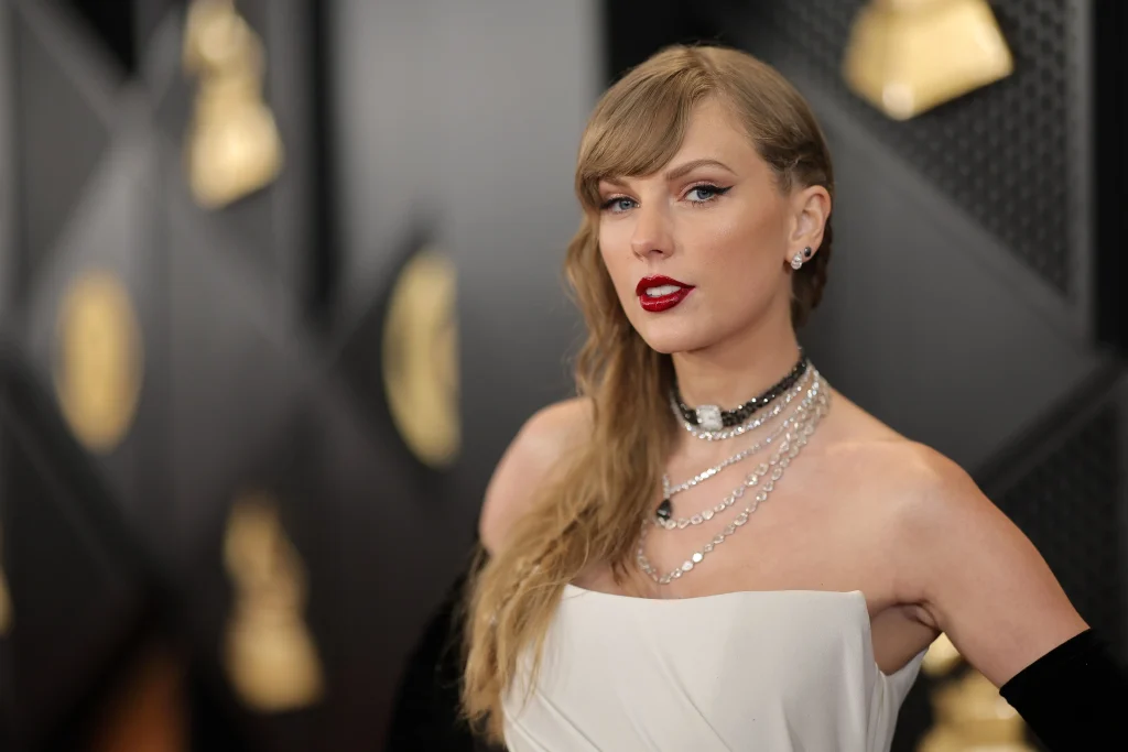 Wie groß ist Taylor Swift    Persönliche Details von Taylor Swift