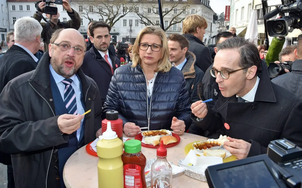 corinna maas beruf Persönliches Leben