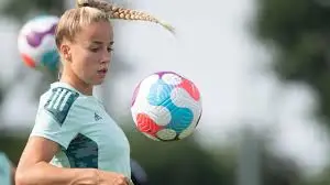 giulia gwinn eltern Eltern Privatleben