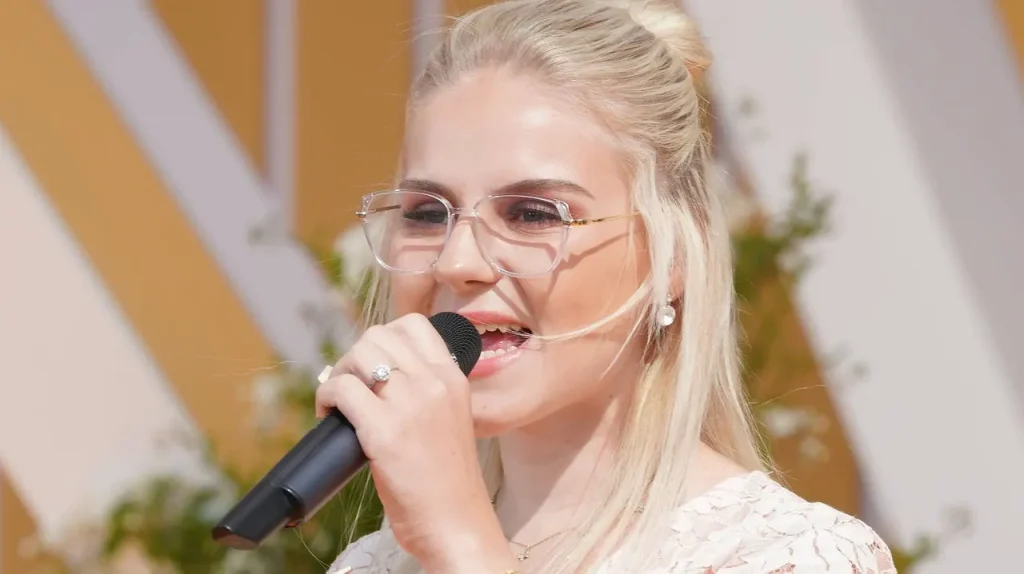 Estefania Wollny Vermögen 2025: Einkommen, Karriere, Tagesablauf & Diät im Überblick