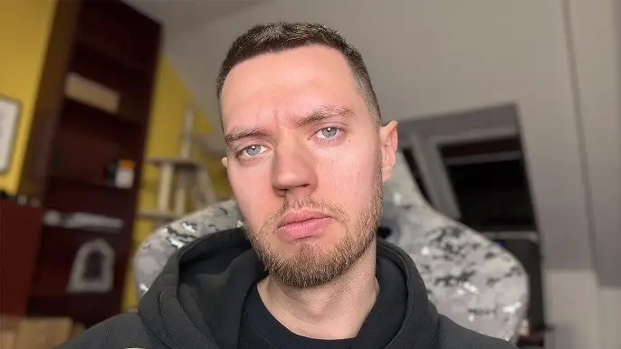 Johnny Hand Vermögen 2025 – Wie reich ist er wirklich?