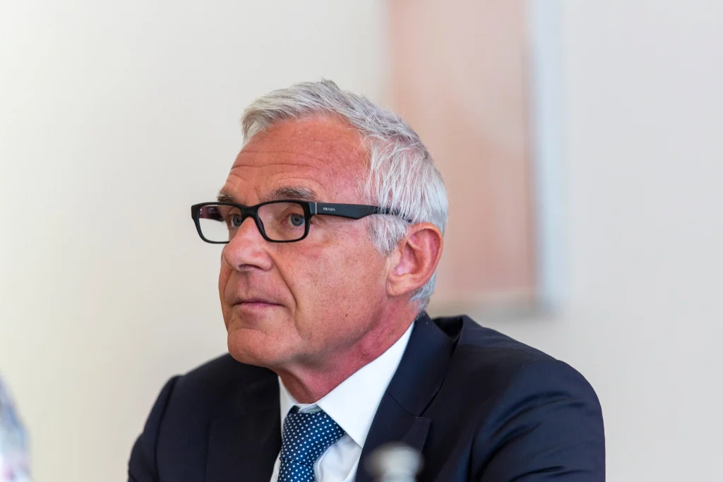 Geschätztes Vermögen von Urs Rohner